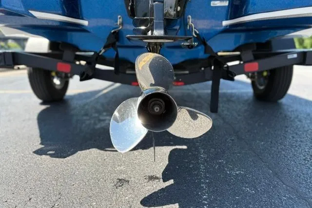 Slide: The Image of Propeller of a 2018 Nitro Z18 boat on a trailer, close-up view. - 21