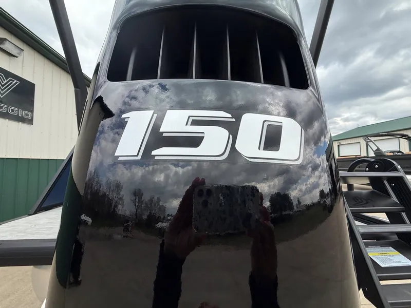Slide: The Image of Close-up of Viaggio Lago V 20C 2026 with 150 horsepower. - 10