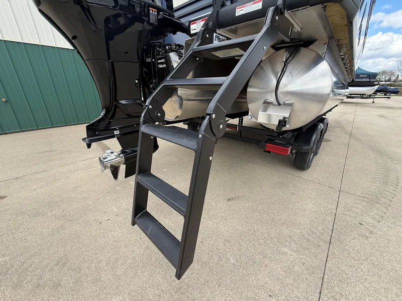 Slide: The Image of Viaggio Lago V 20C 2026 with foldable boat ladder. - 12