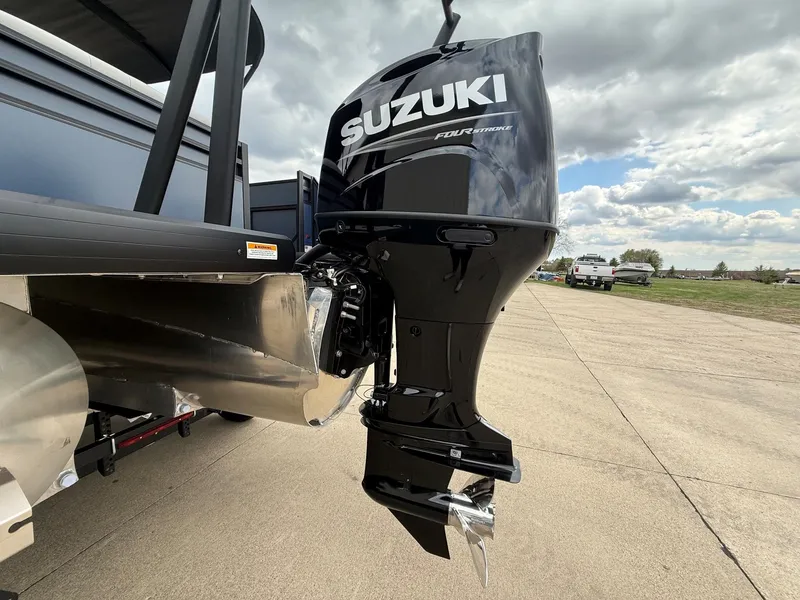 Slide: The Image of Suzuki outboard motor on Viaggio Lago V 20C boat, 2026 model. - 8