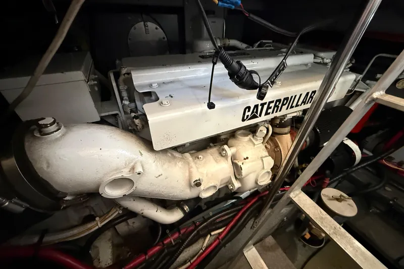 Slide: The Image of Engine room of a 1998 Silverton 372 Motor Yacht with a Caterpillar engine. - 18