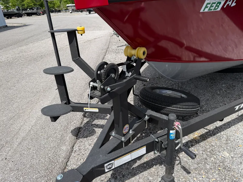 Slide: The Image of Tracker Targa 18 2025 - 21
