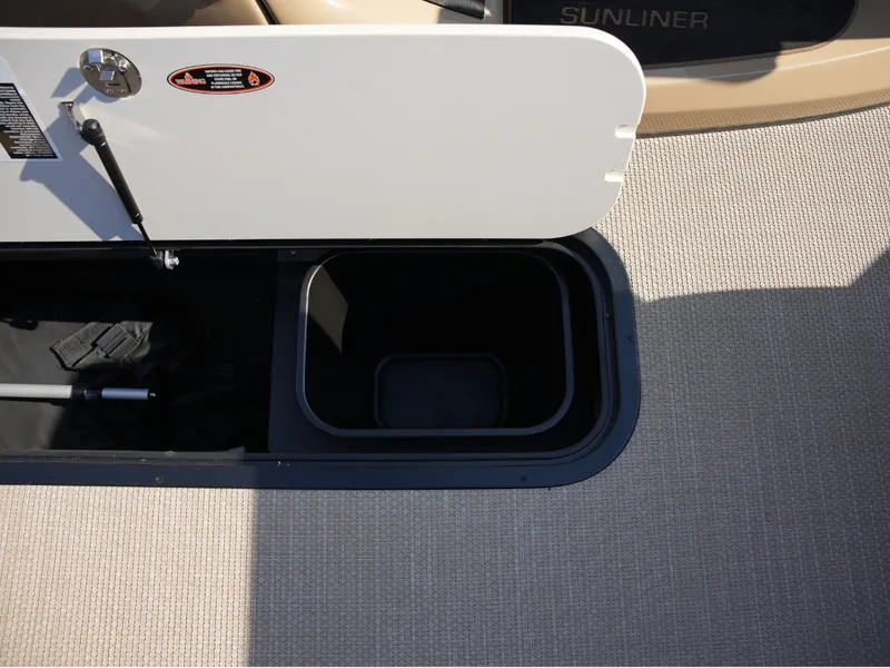 Slide: The Image of Harris 250SL 2027 - 12