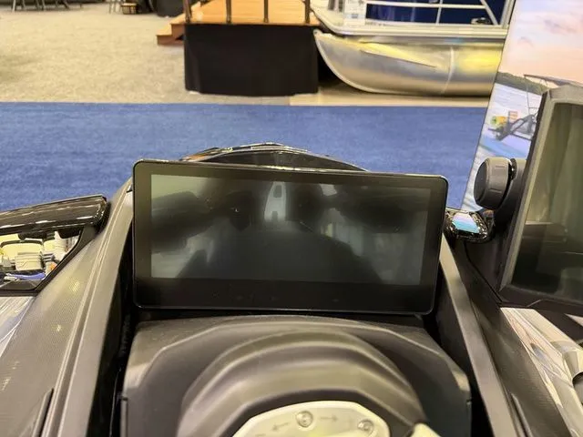 Slide: The Image of 2026 Sea-Doo FISH PRO display at exhibition - 14