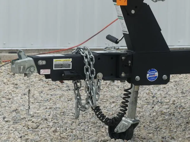 Slide: The Image of Trailer hitch of a 2019 Yamaha Boats AR195 on gravel. - 7