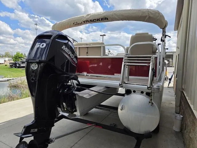 Slide: The Image of 2025 Sun Tracker Bass Buggy 16 XL Select with Mercury engine. - 5