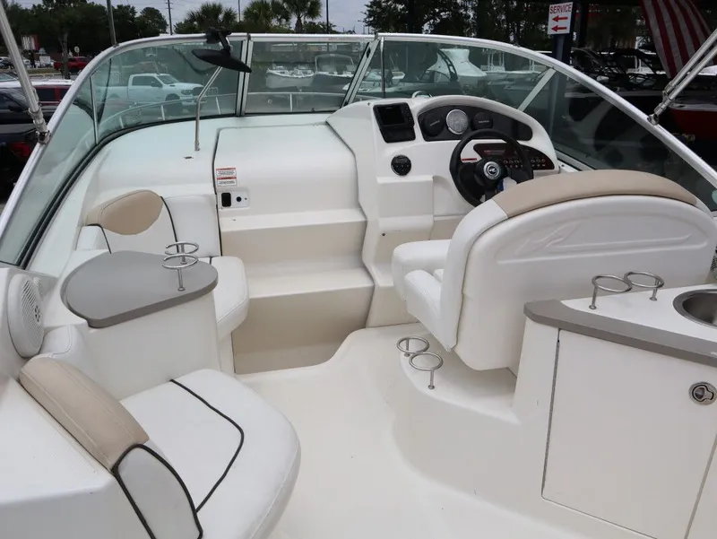 Slide: The Image of Sea Ray 240 Sundancer 2008 - 12