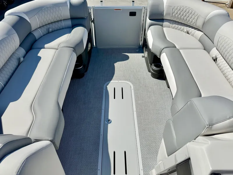 Slide: The Image of Interior of 2026 Avalon Excalibur LTD Flex Lounge with luxurious seating. - 17