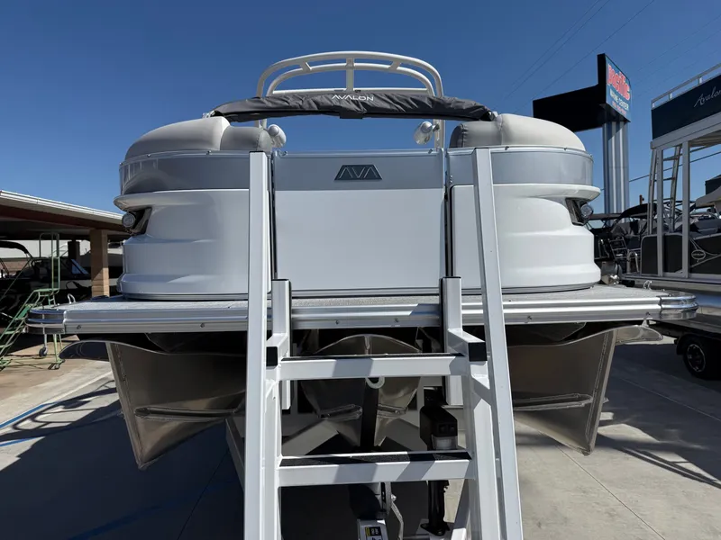 Slide: The Image of Avalon Excalibur LTD Flex Lounge 2026 with 425HP Mercury V10, front view. - 3