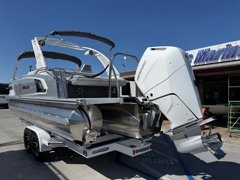 Slide: The Image of 2026 Avalon Excalibur LTD Flex Lounge with 425HP Mercury V10 engine. - 4