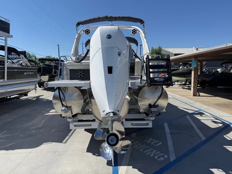 Slide: The Image of Avalon Excalibur 2026 with 425HP Mercury V10 engine, rear view. - 5