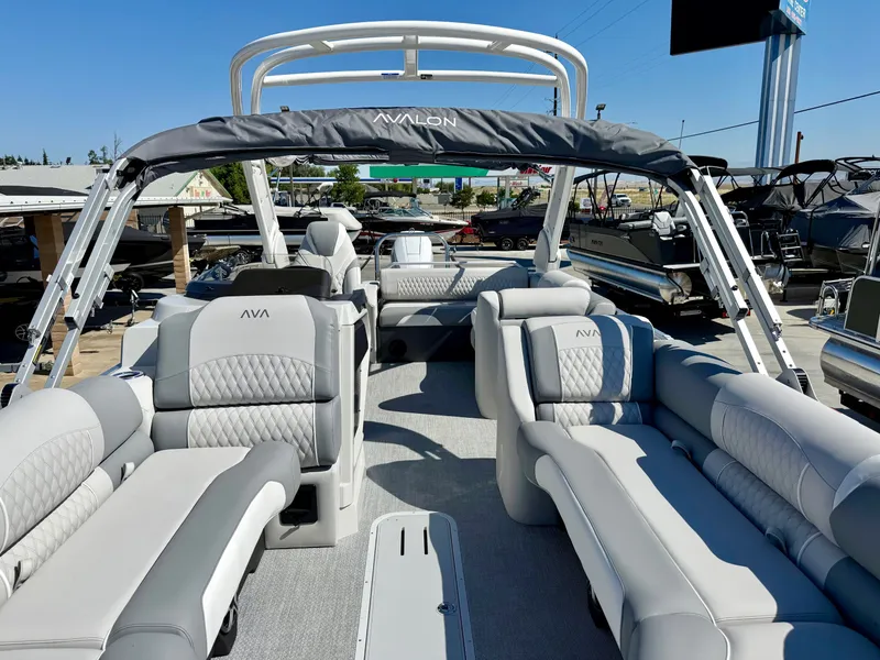 Slide: The Image of Luxurious Avalon Excalibur LTD Flex Lounge boat, 2026 model, 425HP Mercury V10. - 9