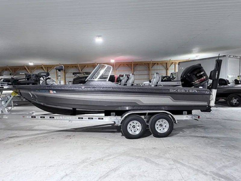 The Image of 2016 Skeeter MX 2040 boat on trailer in warehouse. - 1