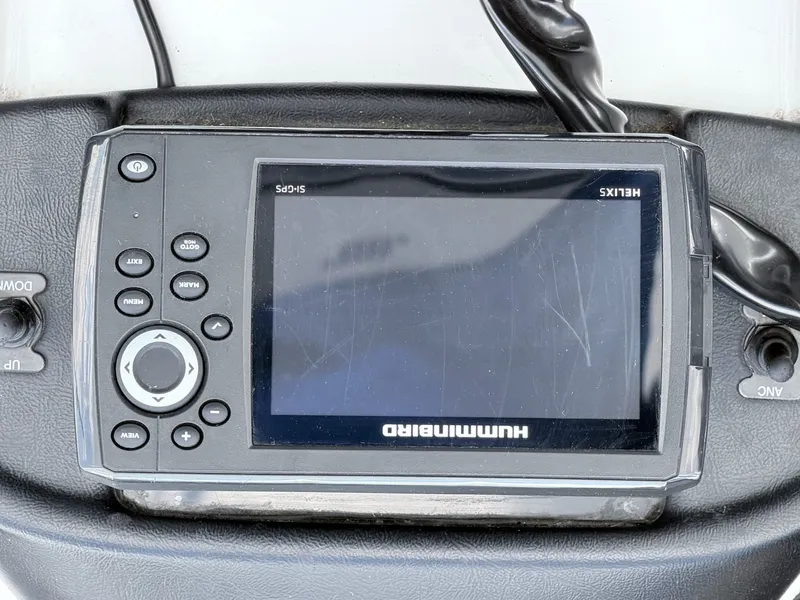 Slide: The Image of Humminbird Helix GPS on 2008 Triton 18X2 boat. - 17