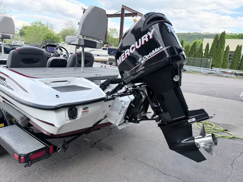 Slide: The Image of 2008 Triton 18X2 boat with Mercury OptiMax outboard motor. - 33