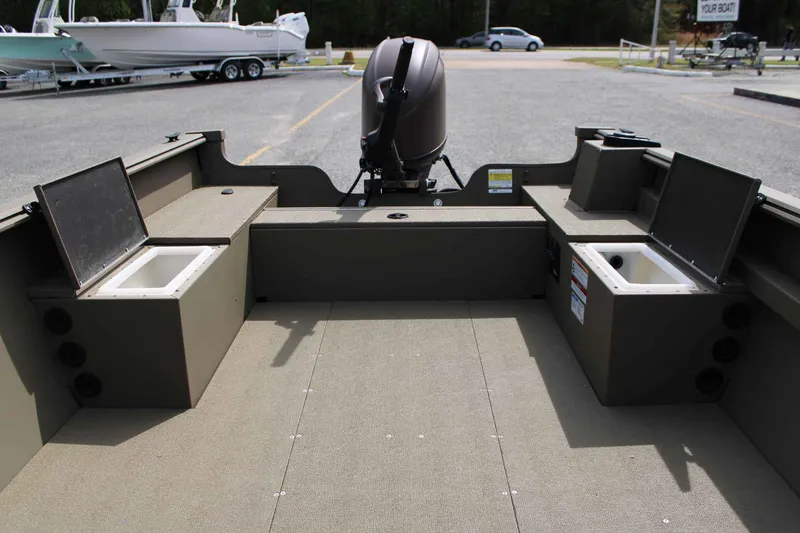 Slide: The Image of Interior of G3 Outfitter V187 T boat, model year 2026. - 15