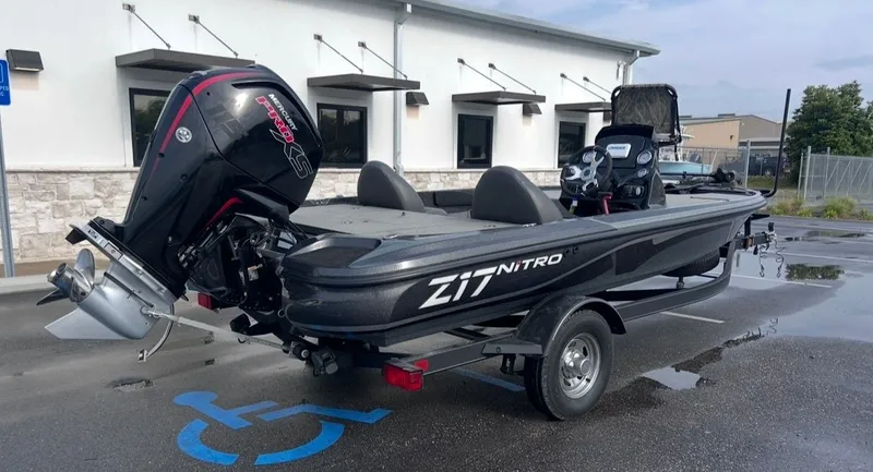 Slide: The Image of Nitro Z17 2022 - 5