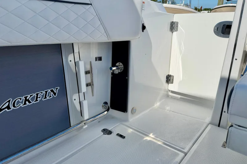 Slide: The Image of 2023 Blackfin 272 DC boat interior with sleek design and modern features. - 33