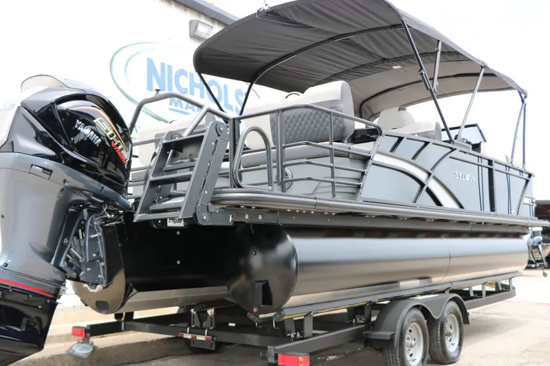 Slide: The Image of 2026 Sylvan L3 RLZ Tri Toon pontoon boat with Yamaha engine. - 17