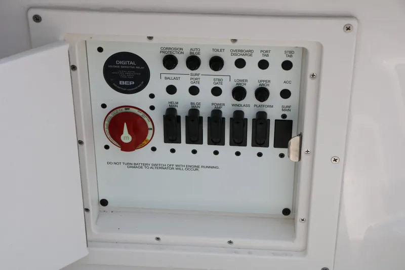 Slide: The Image of Control panel of Chaparral SSX 8 boat, model 2026. - 36