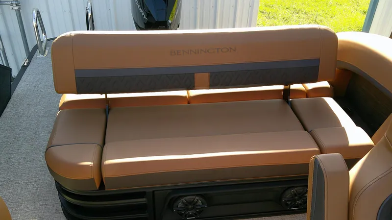 Slide: The Image of Brown leather seating in Bennington M 26 pontoon boat, model year 2026. - 14