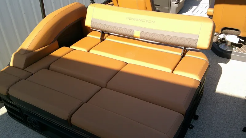 Slide: The Image of Bennington M 26 boat seating, luxurious design, 2026 model. - 15