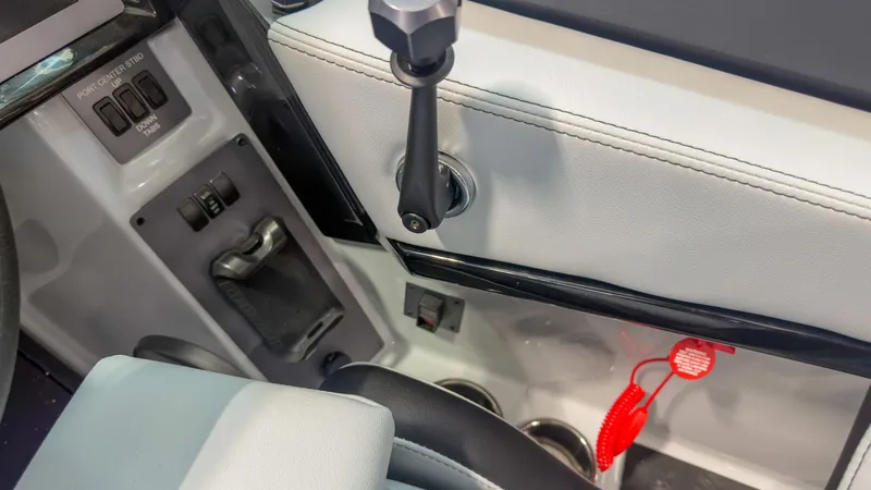 Slide: The Image of MasterCraft NXT22 2026 - 22