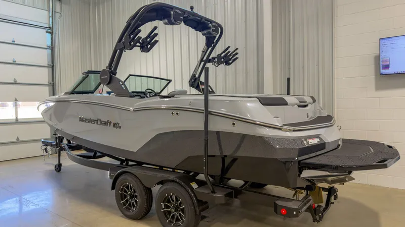 Slide: The Image of MasterCraft NXT22 2026 - 3