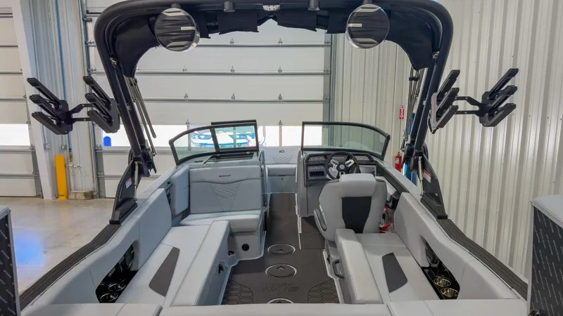 Slide: The Image of MasterCraft NXT22 2026 - 8