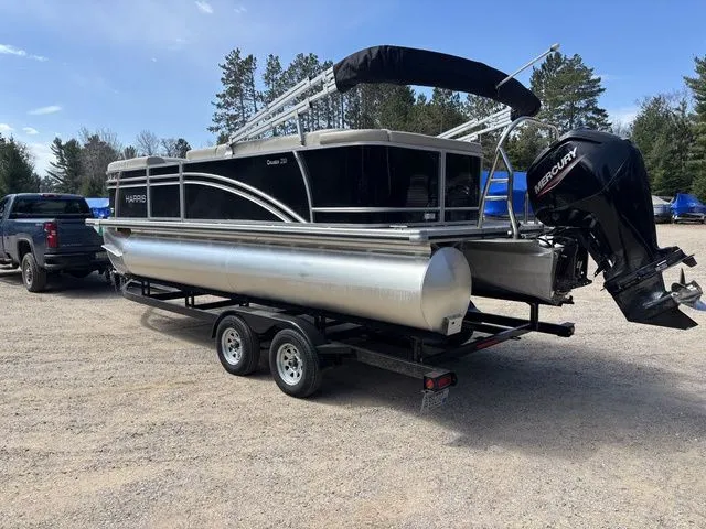 Slide: The Image of Harris Cruiser 210 CW 2020 - 8