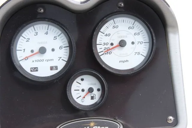 Slide: The Image of Dashboard of a 2016 NauticStar 1810 boat with Yamaha gauges. - 13