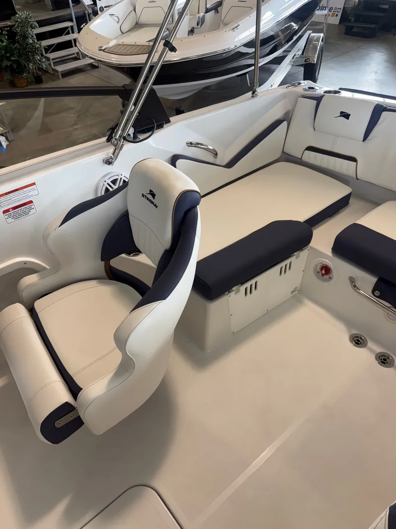 Slide: The Image of Interior of 2026 Stingray 20SBX with luxurious seating. - 10