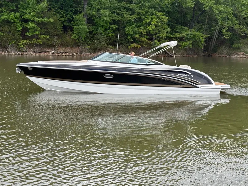 Slide: The Image of 2016 Formula 310 BR boat on calm water. - 37