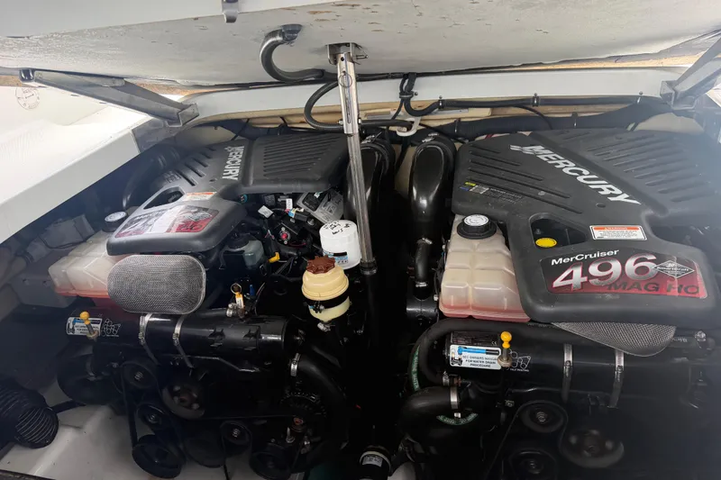 Slide: The Image of Engine compartment of a 2007 Formula 400 Super Sport with dual Mercury MerCruiser 496 MAG engines. - 46