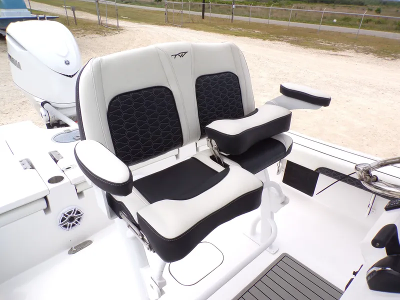 Slide: The Image of Comfortable seating on Tidewater 2500 Carolina Bay 2026 boat. - 10