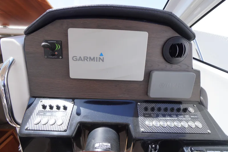 Slide: The Image of Dashboard of 2019 Cutwater C-242 Sport Coupe with Garmin and Yamaha controls. - 42