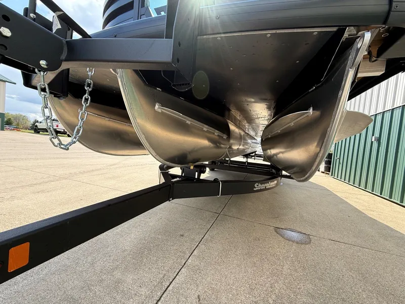 Slide: The Image of Underside of a 2026 Viaggio Lago Z 24 S boat. - 4