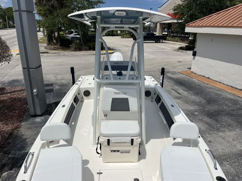 Slide: The Image of 2026 Pathfinder 2200 TRS boat on parking lot, front view. - 18