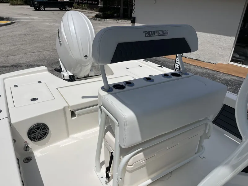 Slide: The Image of 2026 Pathfinder 2200 TRS boat with engine and seating. - 19