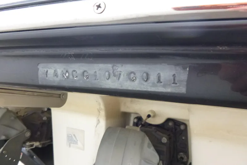 Slide: The Image of Hull identification number on 2011 Yamaha Boats 242 Limited S. - 13