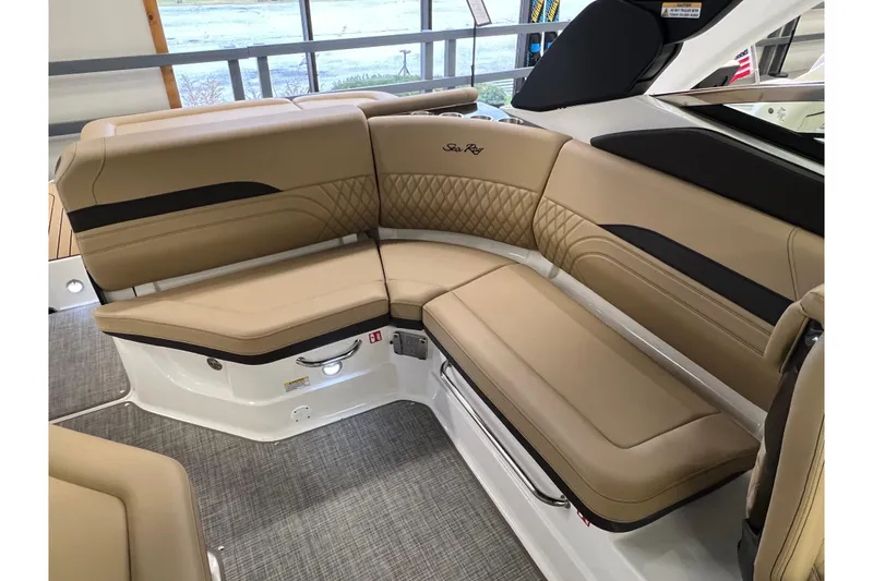 Slide: The Image of Luxurious seating in the 2025 Sea Ray SLX 260 boat. - 6
