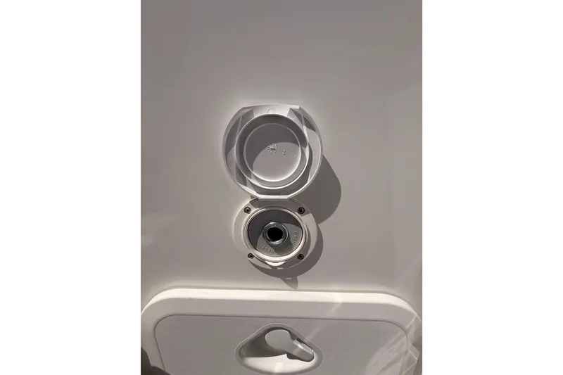 Slide: The Image of Fuel cap on a 2017 Jeanneau Merry Fisher 855 Marlin boat. - 62