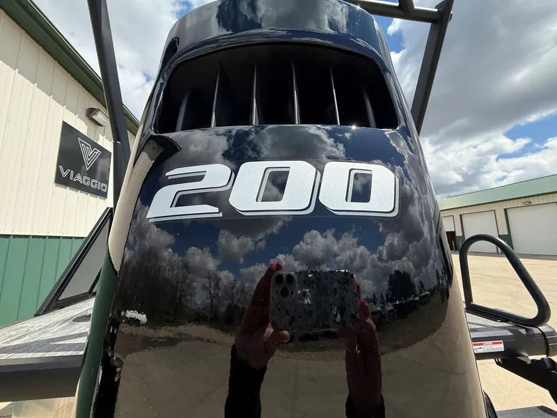 Slide: The Image of Viaggio Lago X-U 22 engine with 200 horsepower, year 2026. - 10