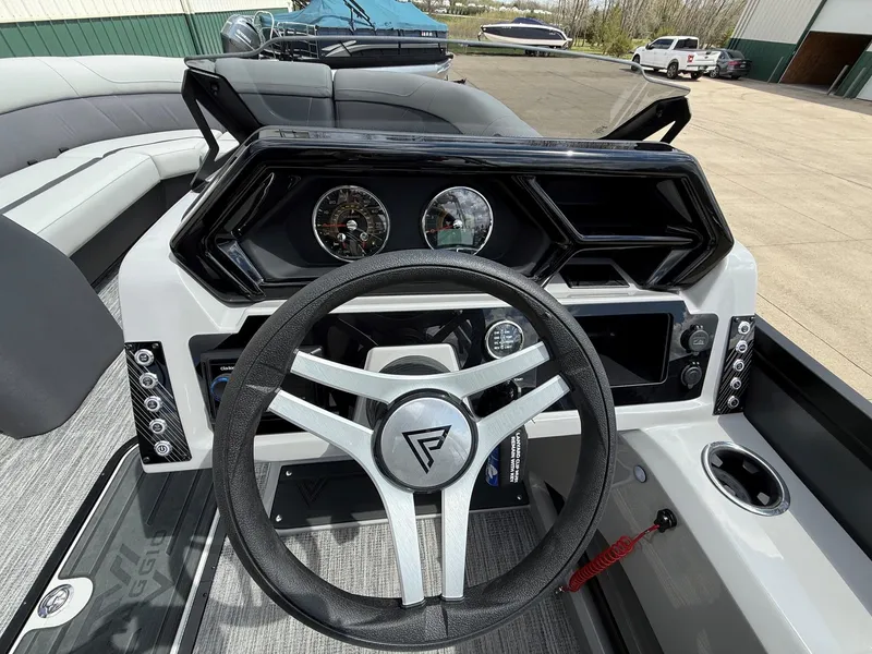 Slide: The Image of Interior view of the Viaggio Lago X-U 22 boat, model year 2026. - 22