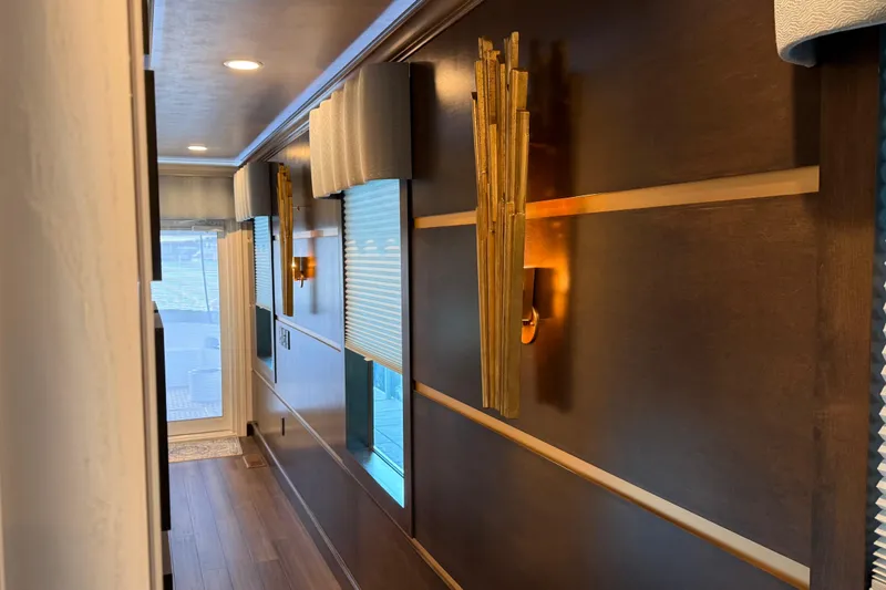 Slide: The Image of Luxurious Thoroughbred 20 x 102 hallway interior with elegant lighting, 2020 model. - 31
