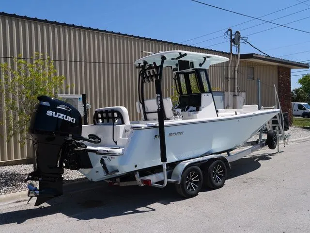 Slide: The Image of Sea Born LX24 Center Console 2026 - 20