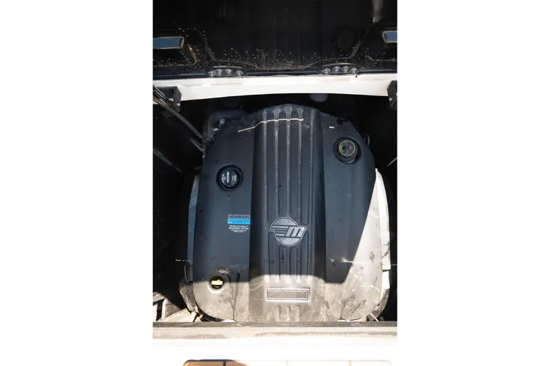 Slide: The Image of Engine compartment of 2022 Malibu Wakesetter 23 MXZ boat. - 29