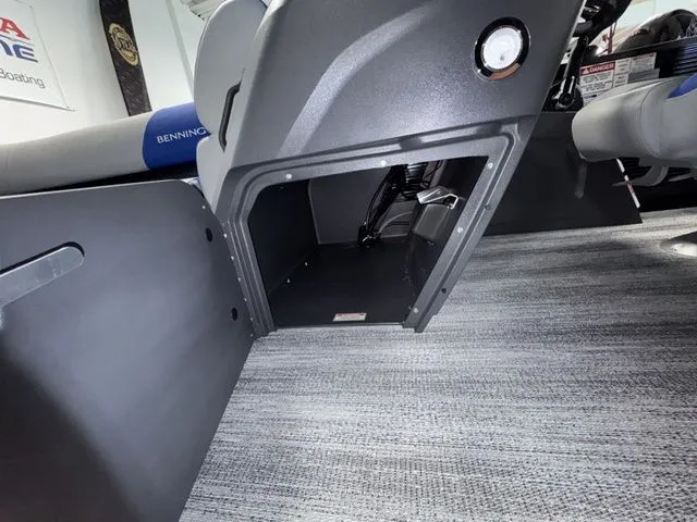 Slide: The Image of Interior of 2026 Bennington 20 S L-BENCH with storage compartment. - 10