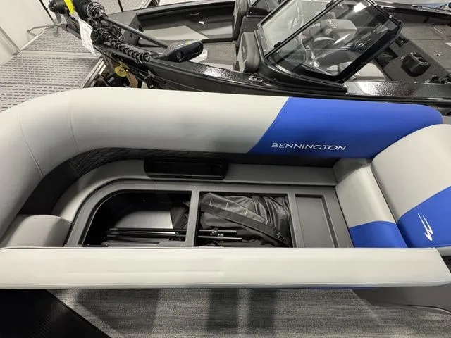 Slide: The Image of Bennington 20 S L-BENCH 2026 with storage under the seat. - 8