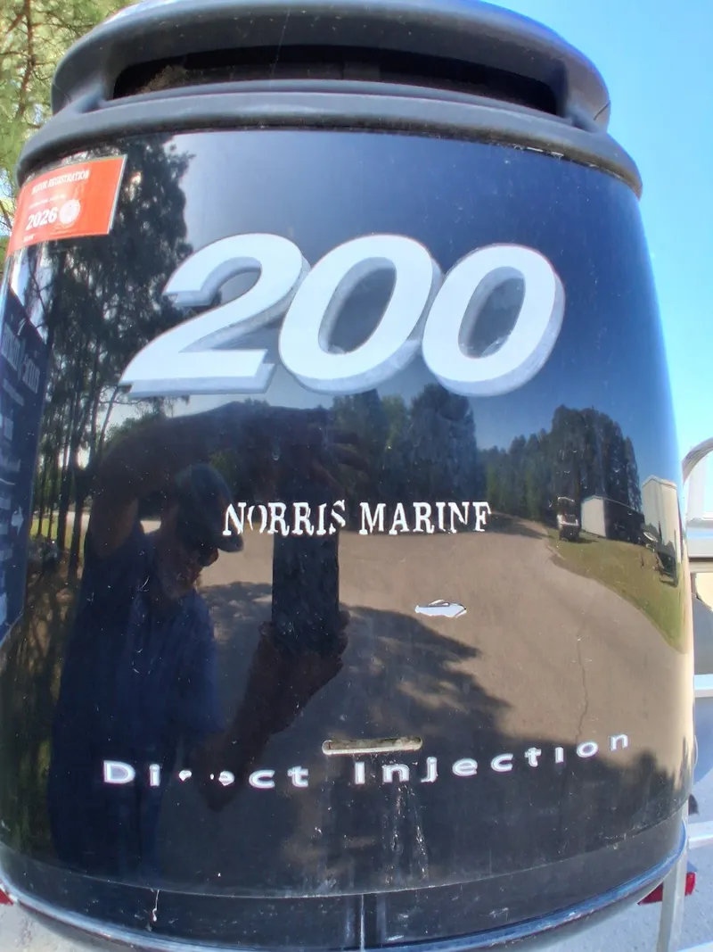Slide: The Image of Sun Tracker Party Barge 25XP3 2009 - 16